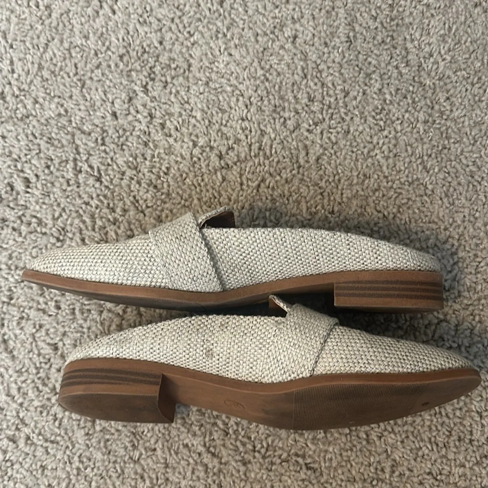 Universal Thread Mules - Picture 3 of 3